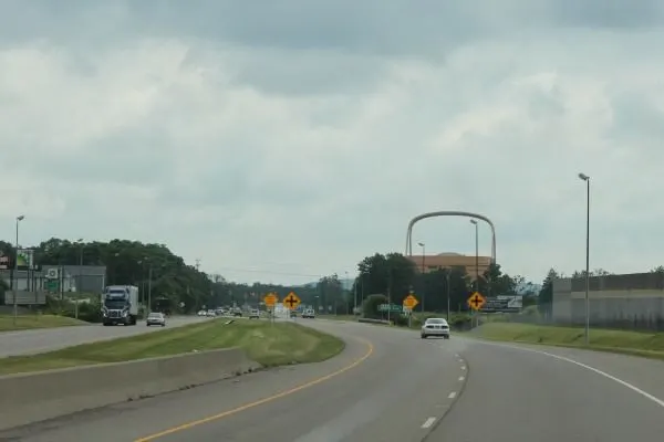 world's largest basket building outside newark