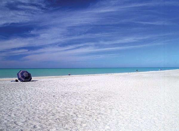 Along with the fun and quirky attractions in Charlotte Harbor, this Southwest Florida locale dishes up gorgeous tropical weather, sandy Gulf beaches, and amazing local seafood. You’ll find many attractions that are fun for the entire family, making a trip to Charlotte Harbor and the Gulf Islands a good choice for a family vacation.