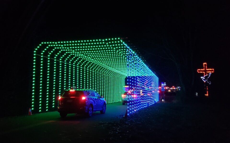 Butch Bando's Fantasy of Lights in Delaware Ohio Should be on Your 2023